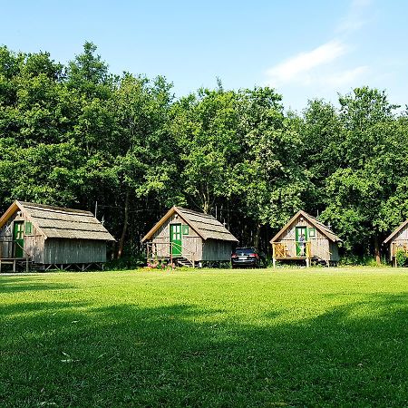فندق Achilles Park غيور المظهر الخارجي الصورة