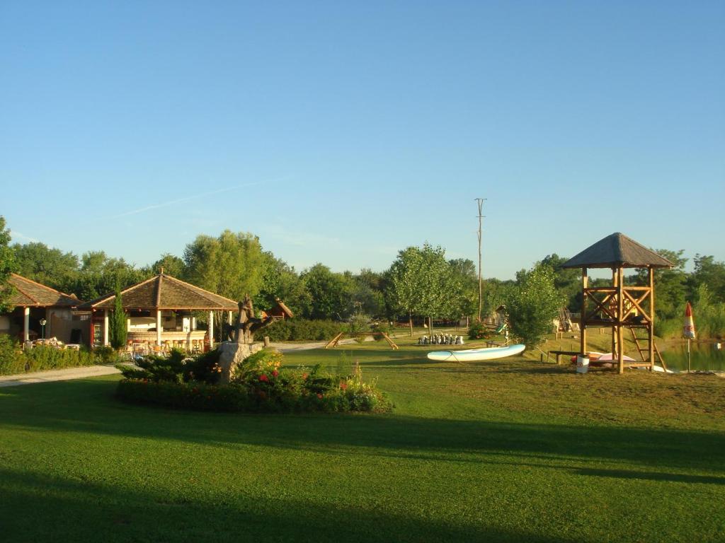 فندق Achilles Park غيور المظهر الخارجي الصورة
