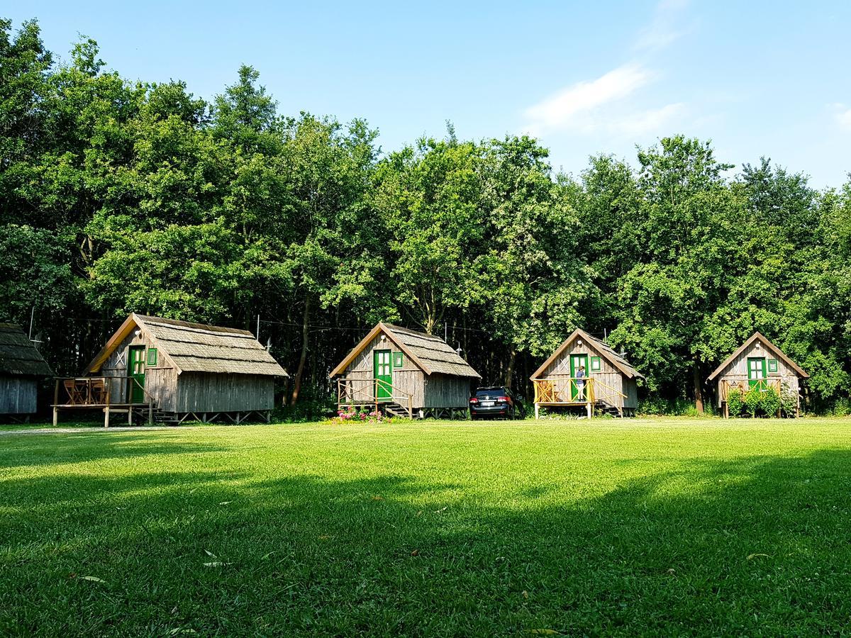 فندق Achilles Park غيور المظهر الخارجي الصورة